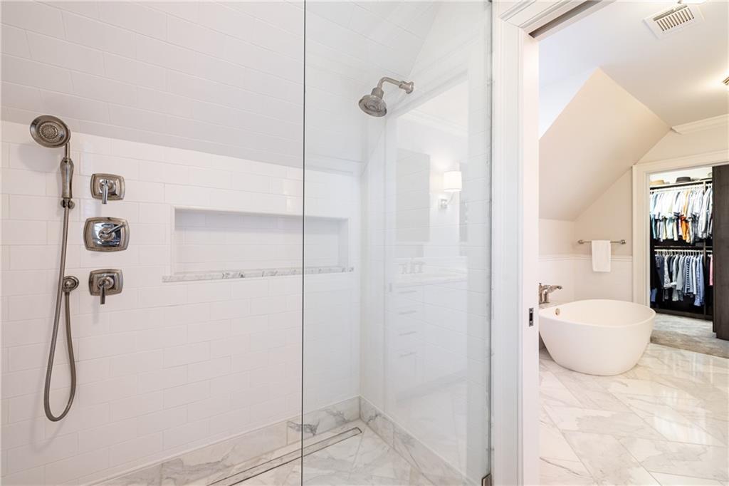 2900 Bakers Farm Road