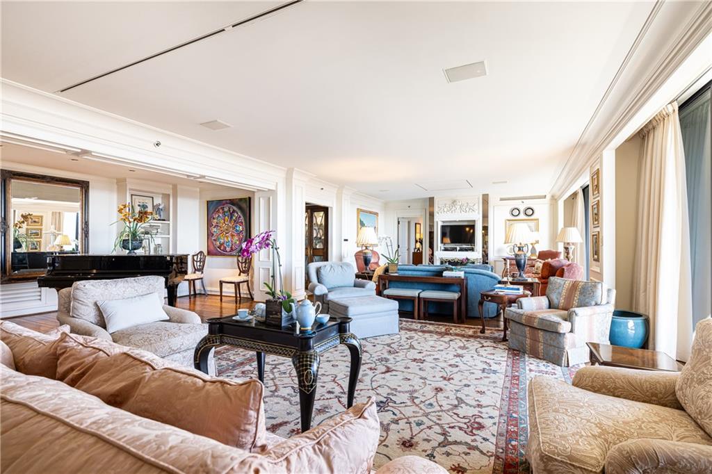 2660 Peachtree Road NW Unit 37G