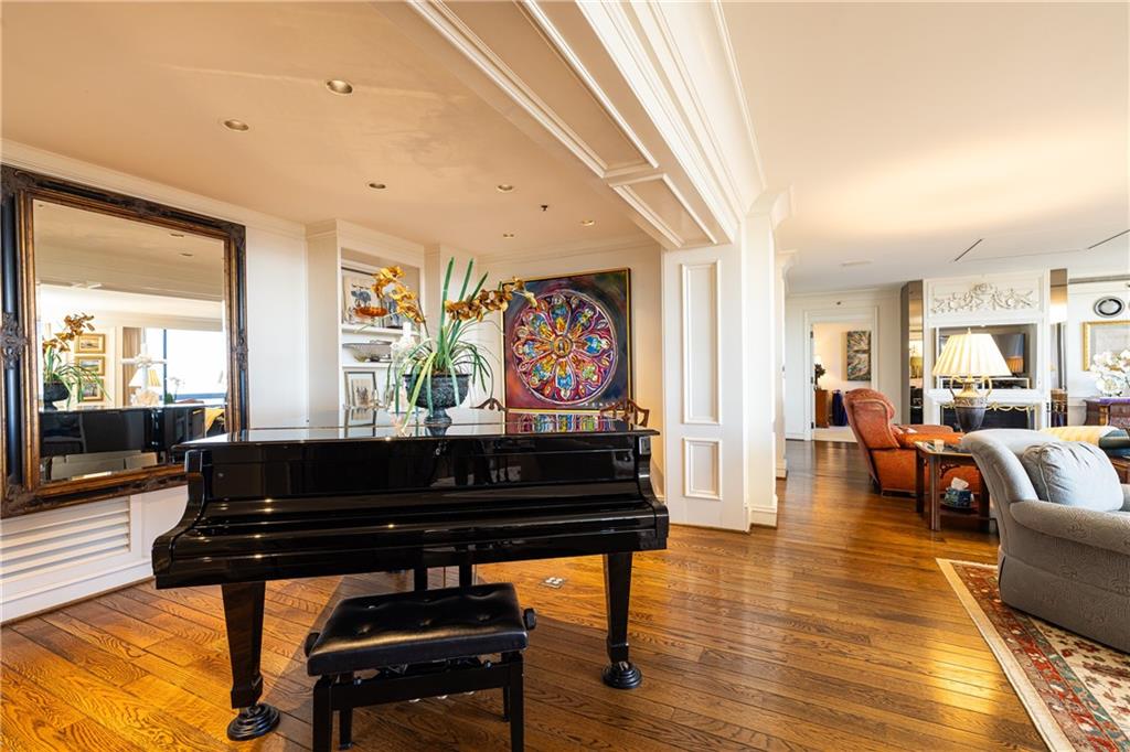 2660 Peachtree Road NW Unit 37G