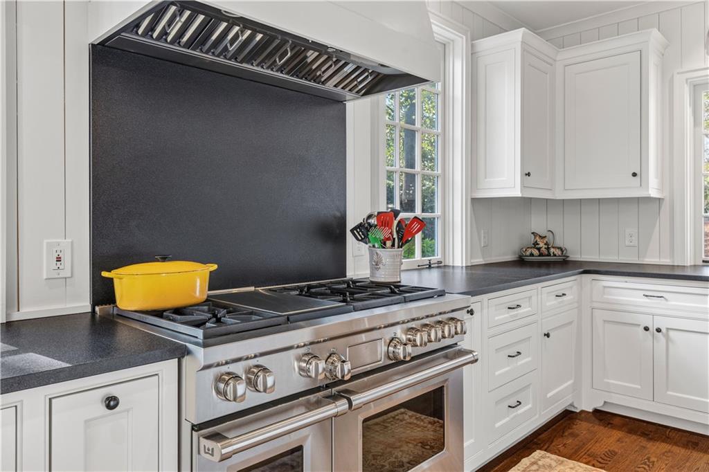 2889 Bakers Farm Road