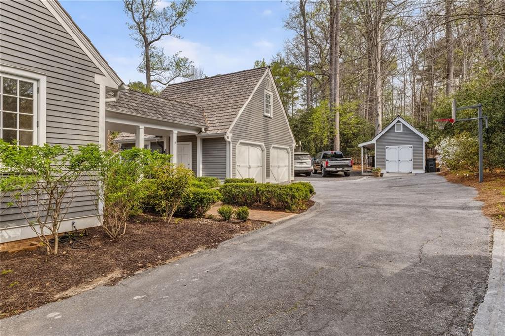 2889 Bakers Farm Road