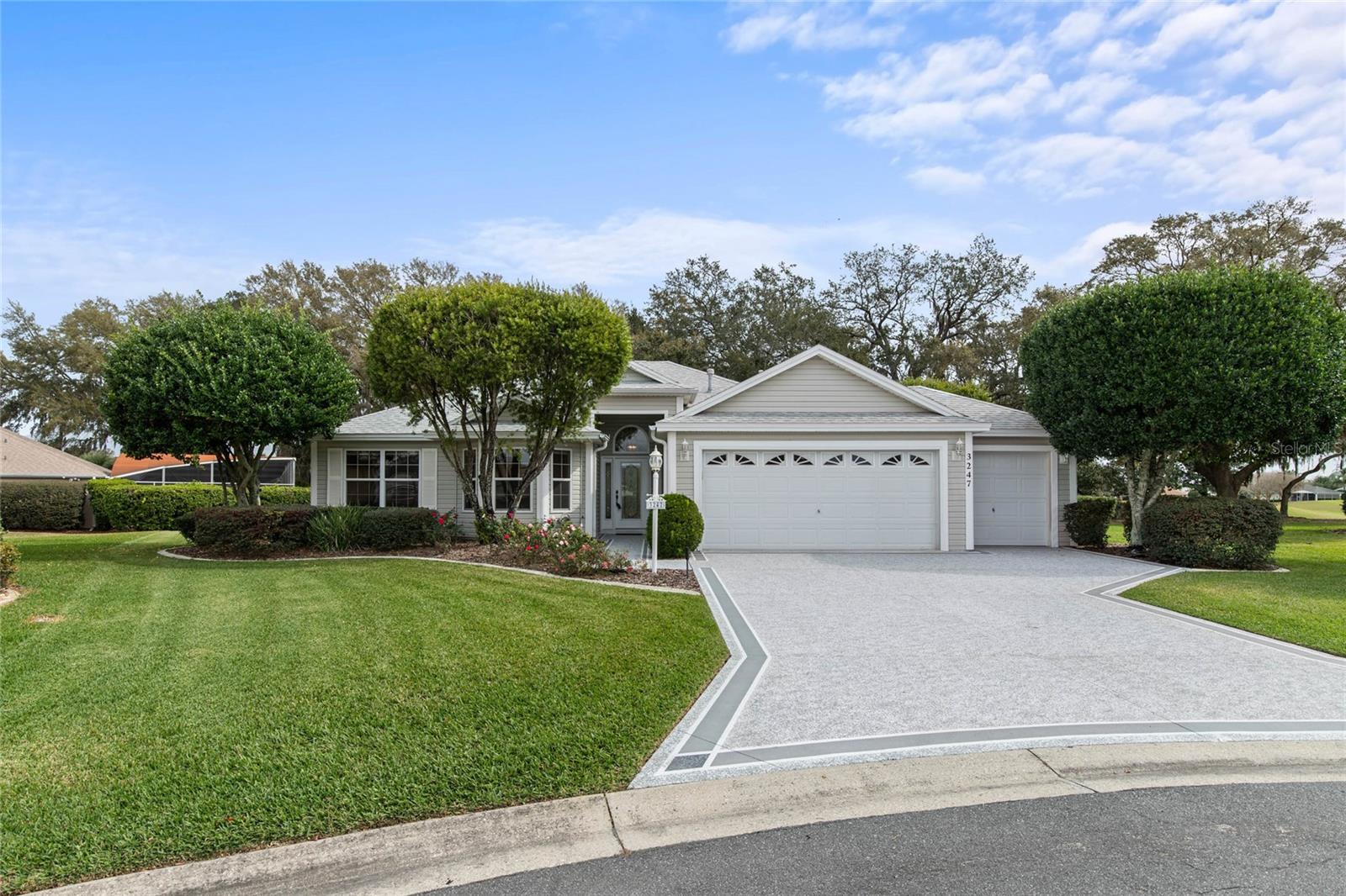 3247 PALATINE CT
