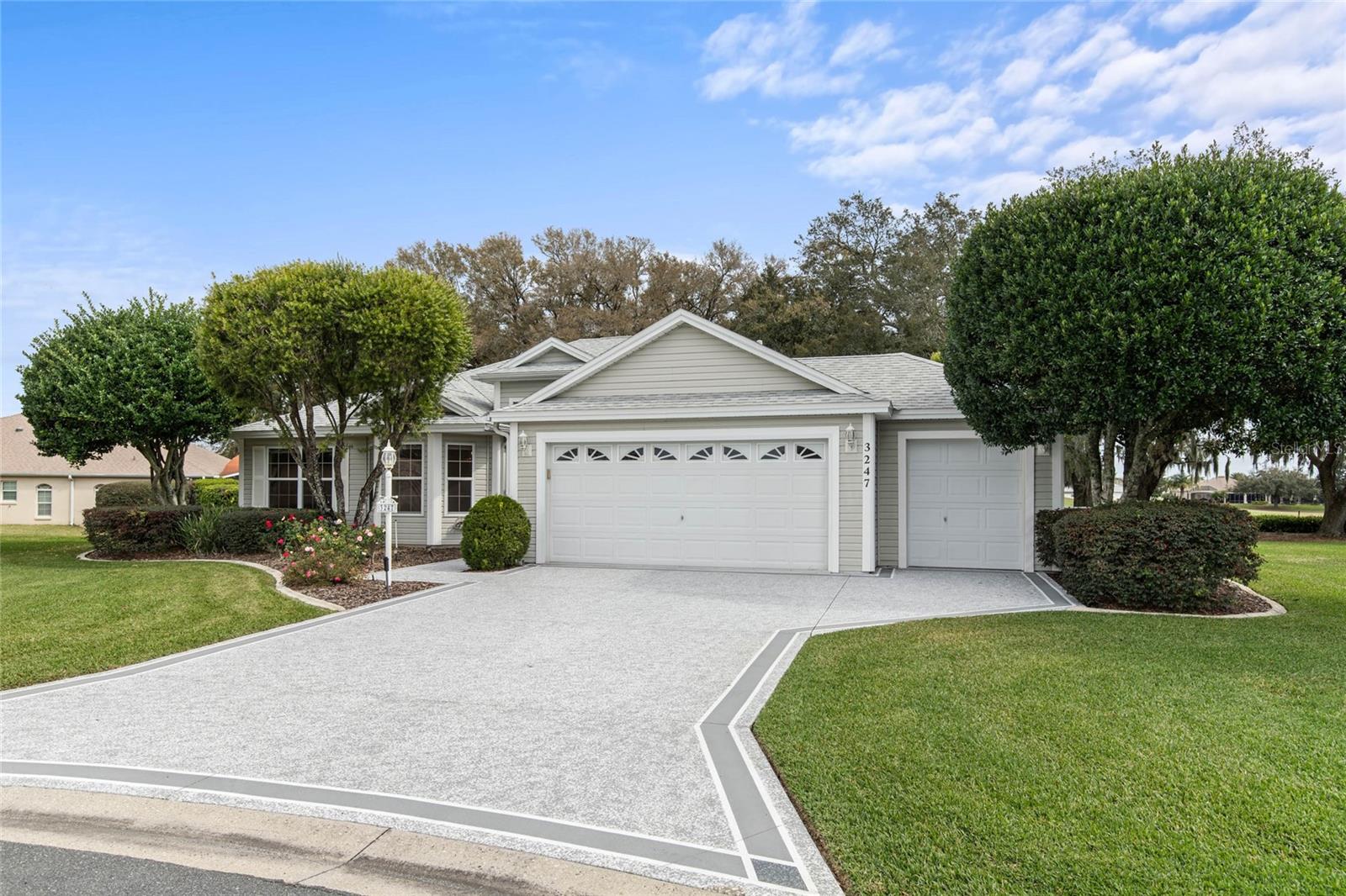 3247 PALATINE CT