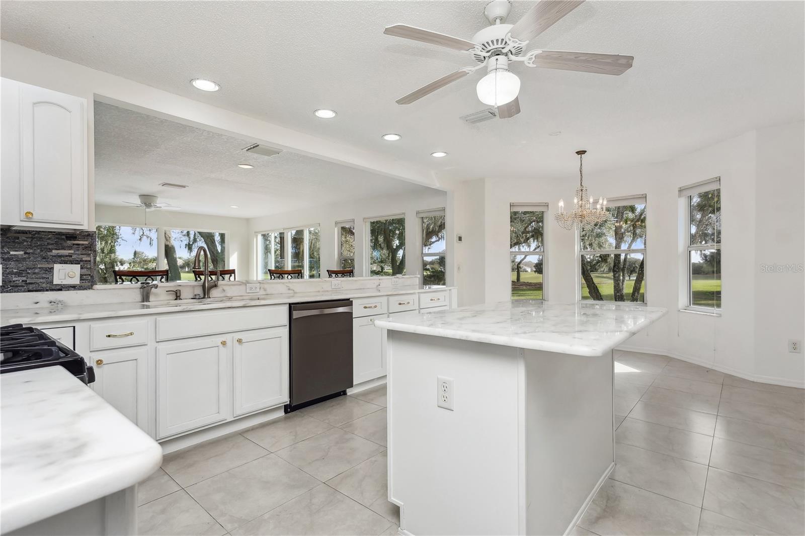 3247 PALATINE CT