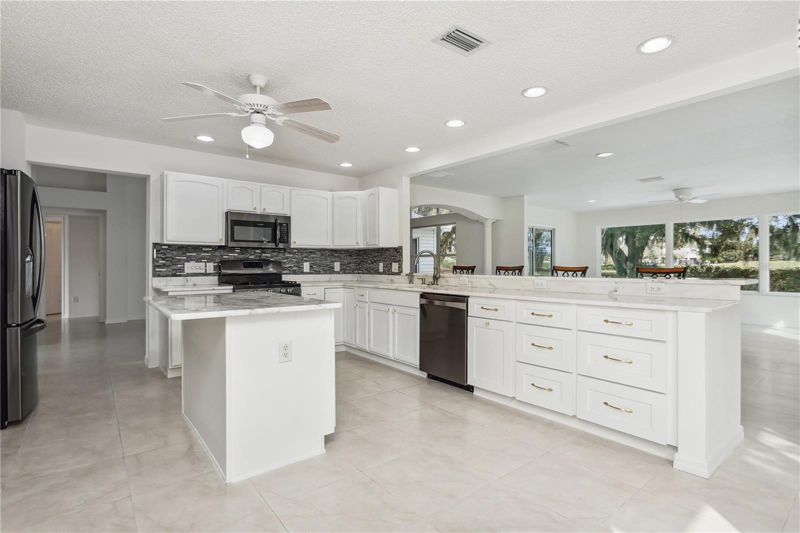 3247 PALATINE CT