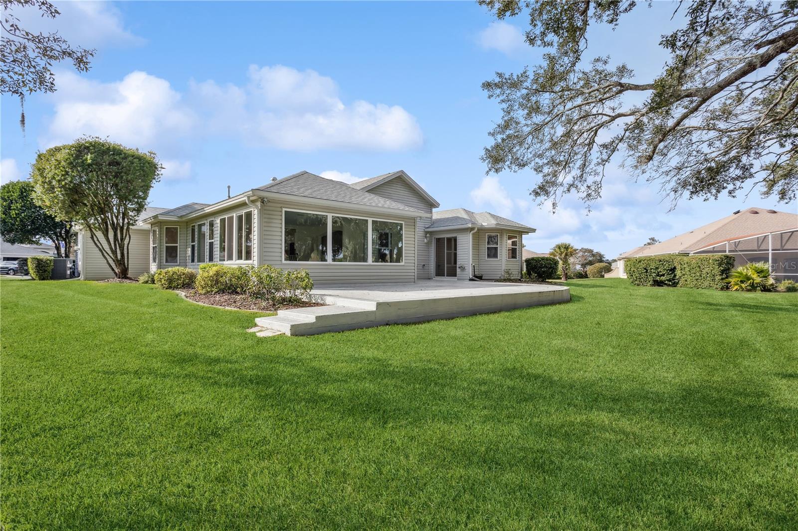 3247 PALATINE CT