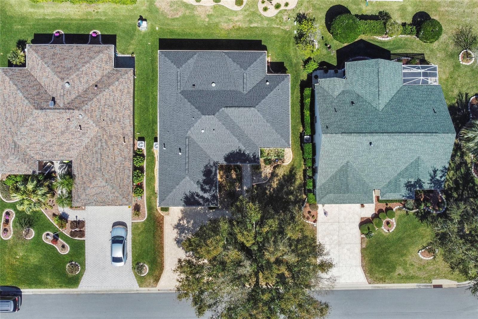 936 WALKER LOOP