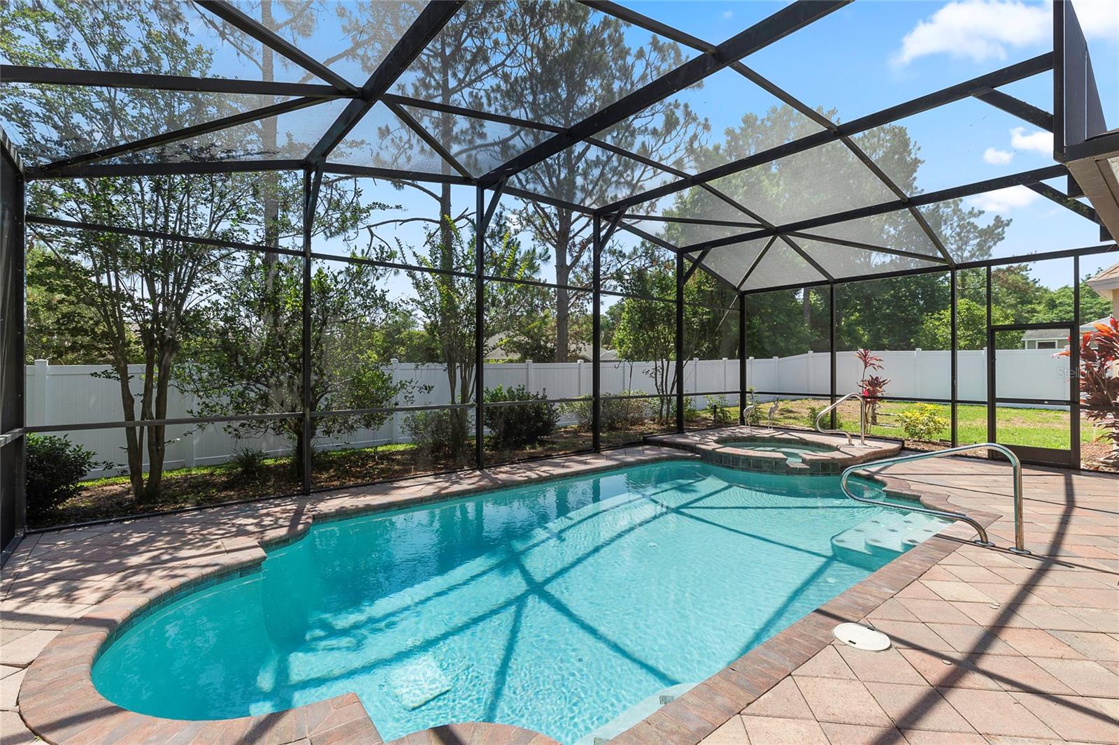 13926 WELLINGTON LANE