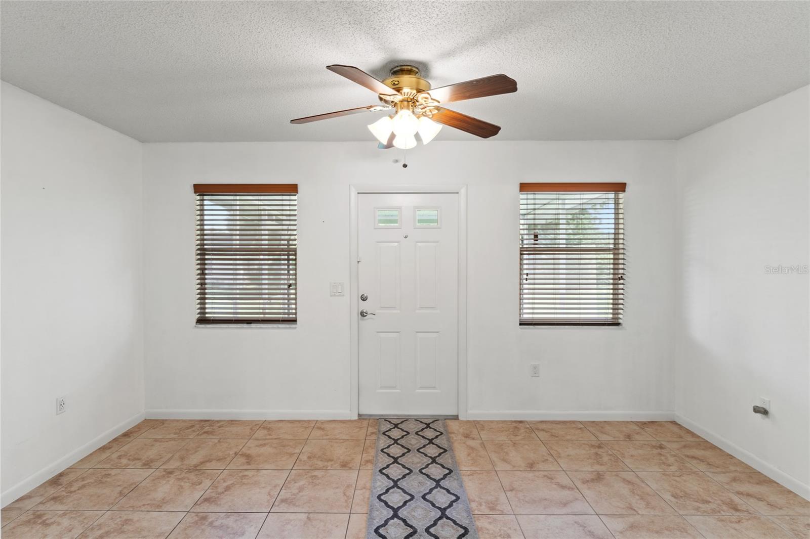 54 ABERDEEN CIR