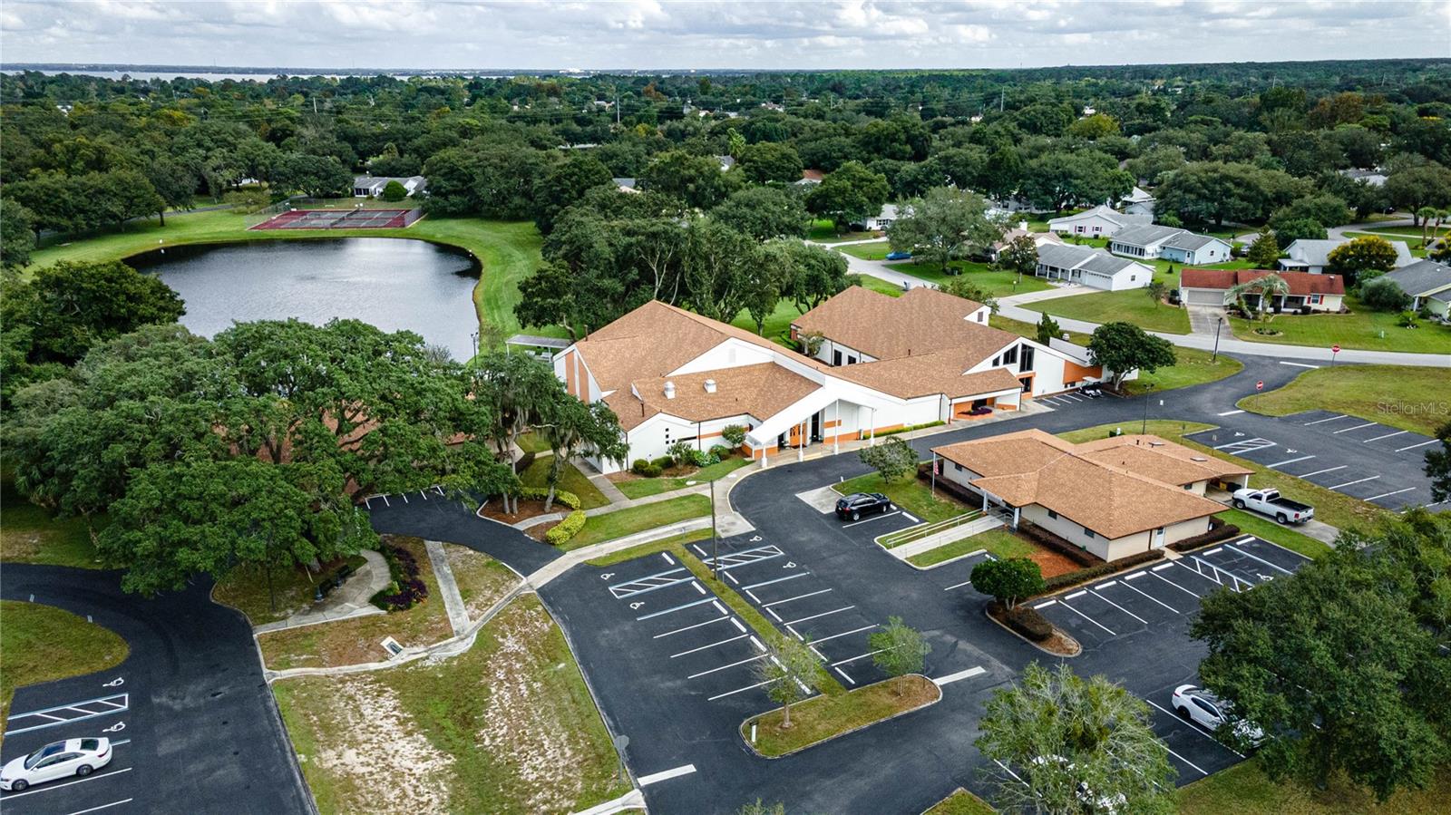 54 ABERDEEN CIR