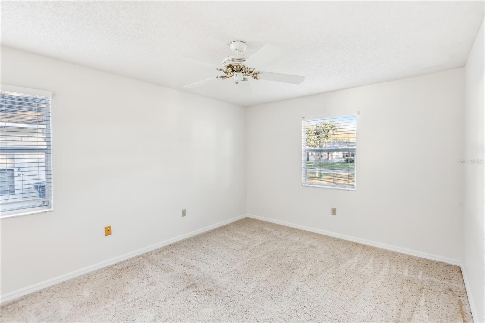 1438 NEW ABBEY AVE