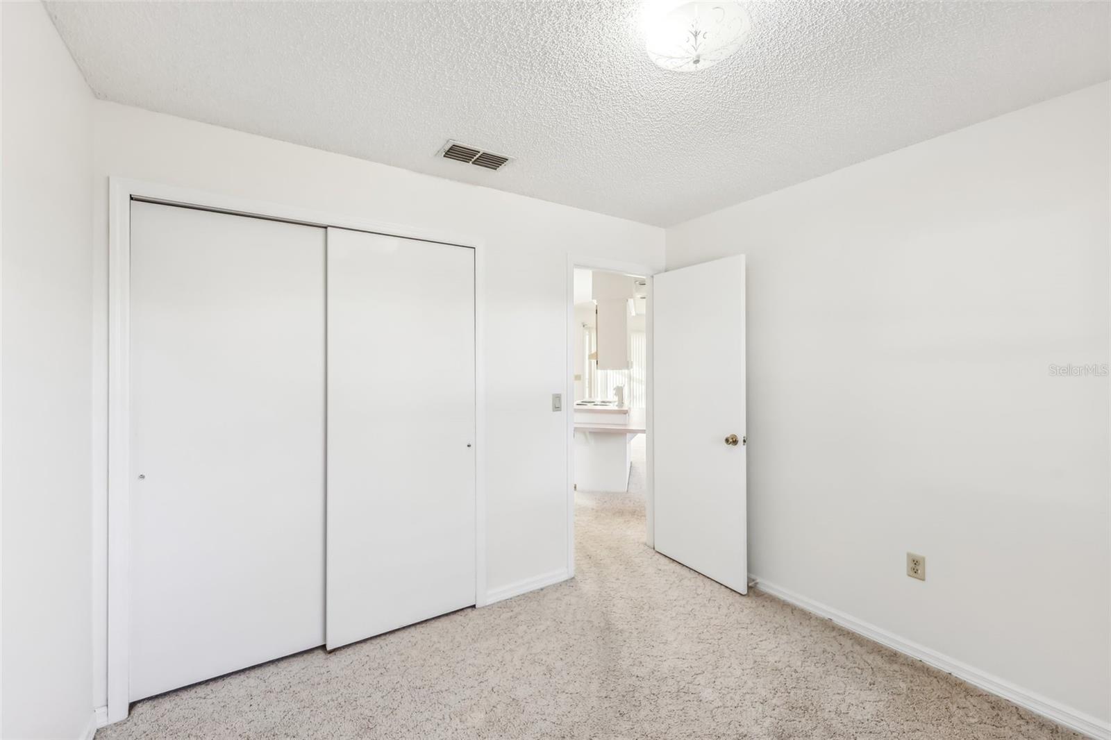1438 NEW ABBEY AVE