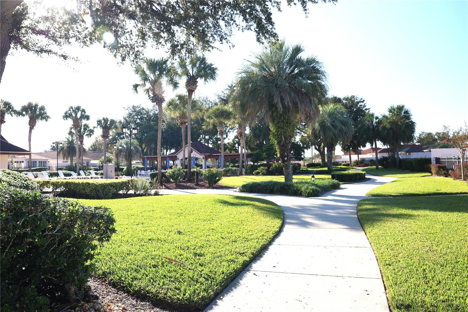 731 HERNANDEZ DR