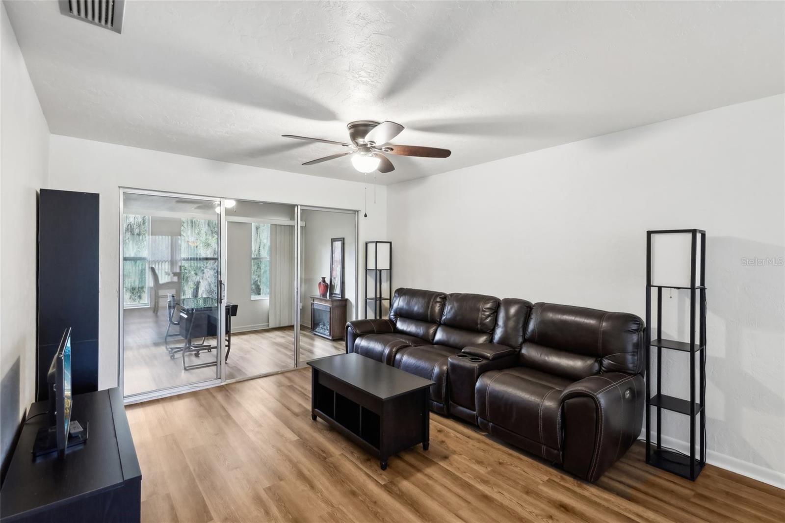 22204 SANDALWOOD DR #22204
