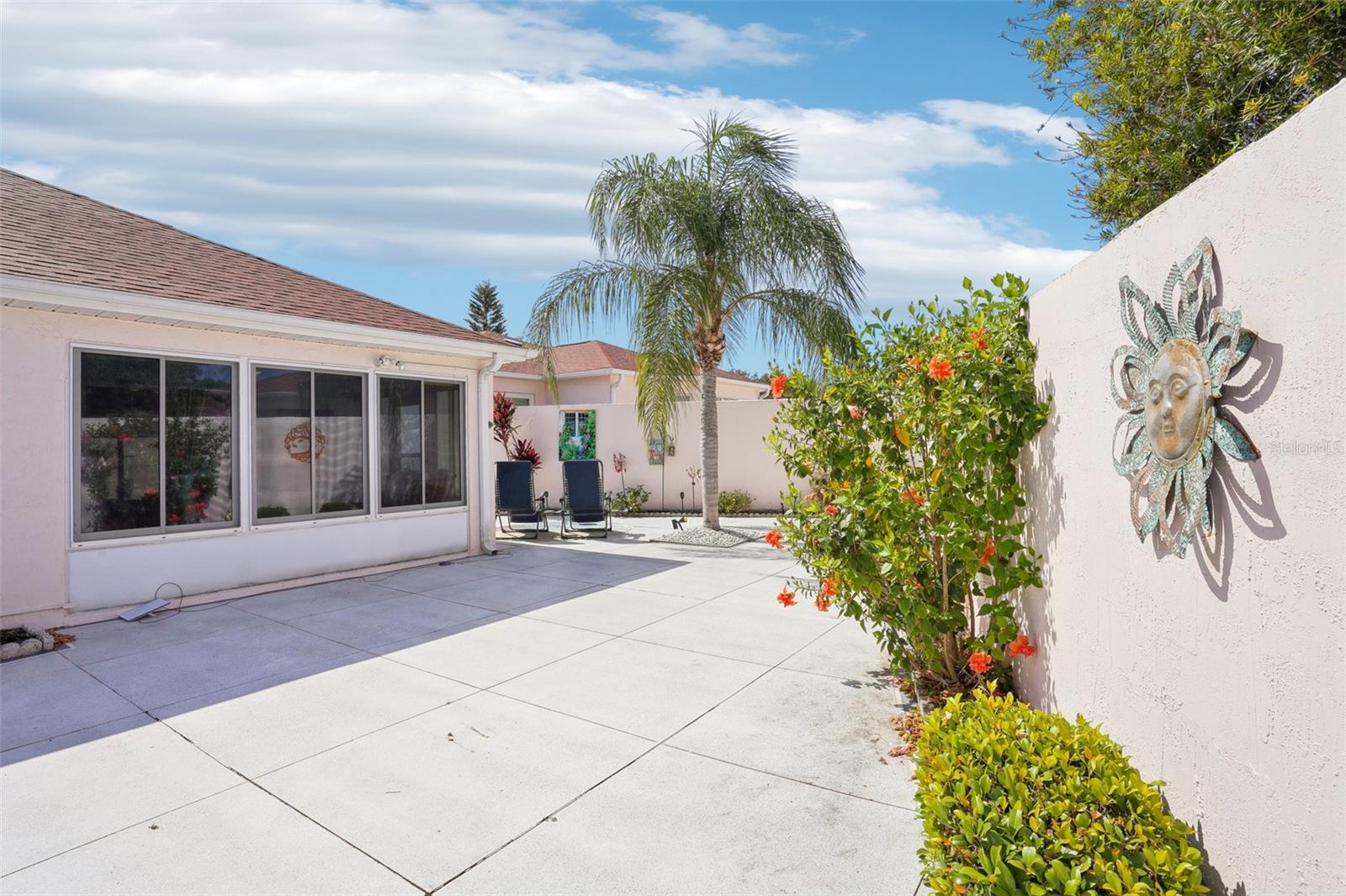 732 RAMIREZ AVE