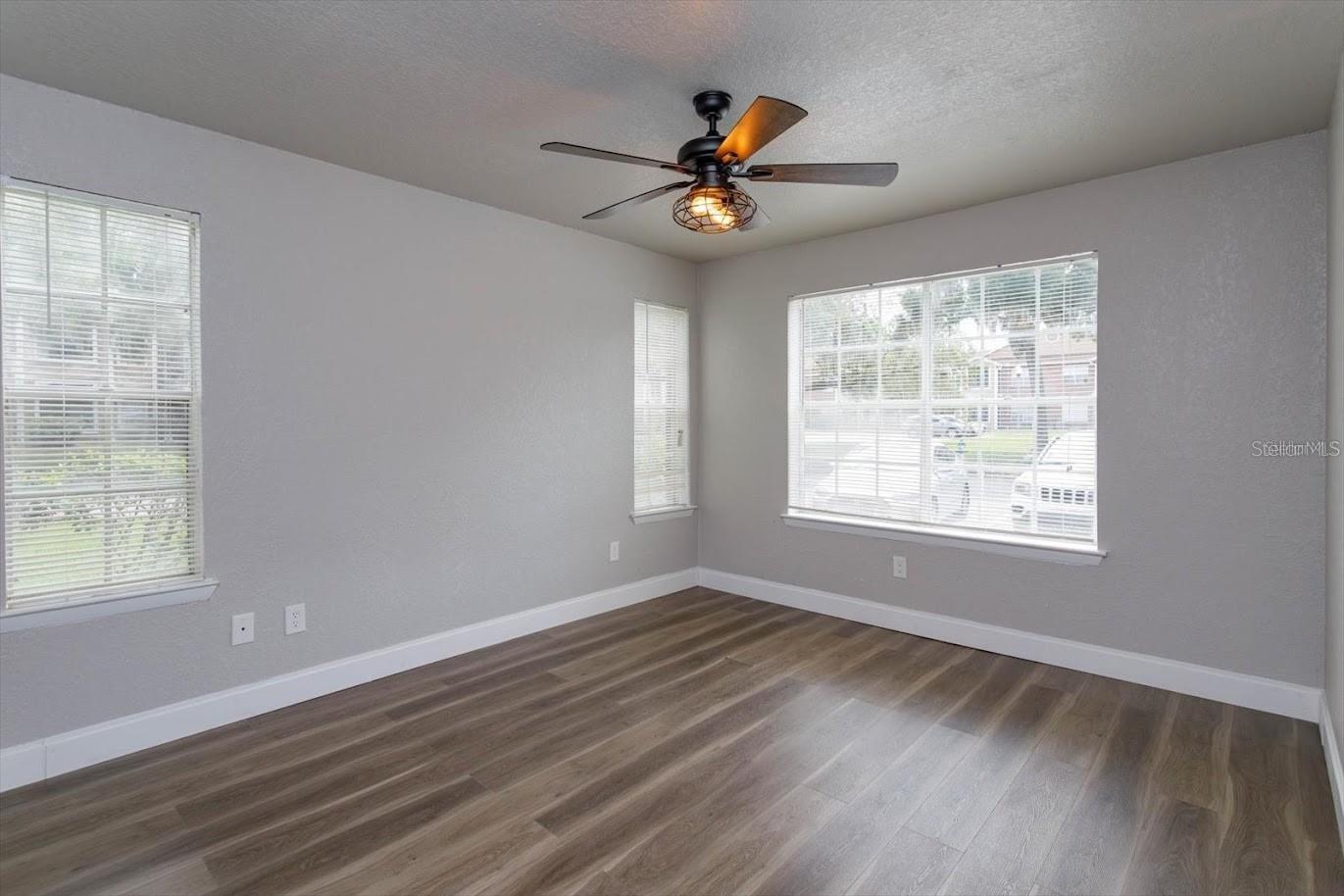 4400 THORNBRIAR LN #101A