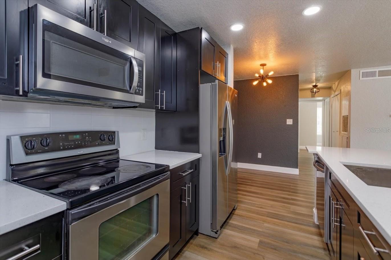 4400 THORNBRIAR LN #101A