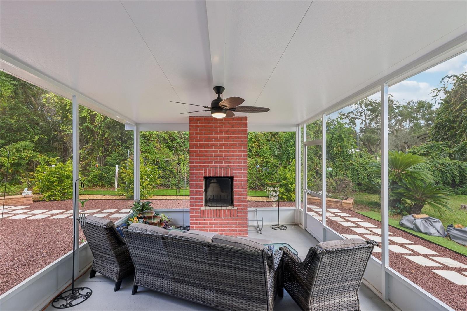 430 TARRSON BLVD