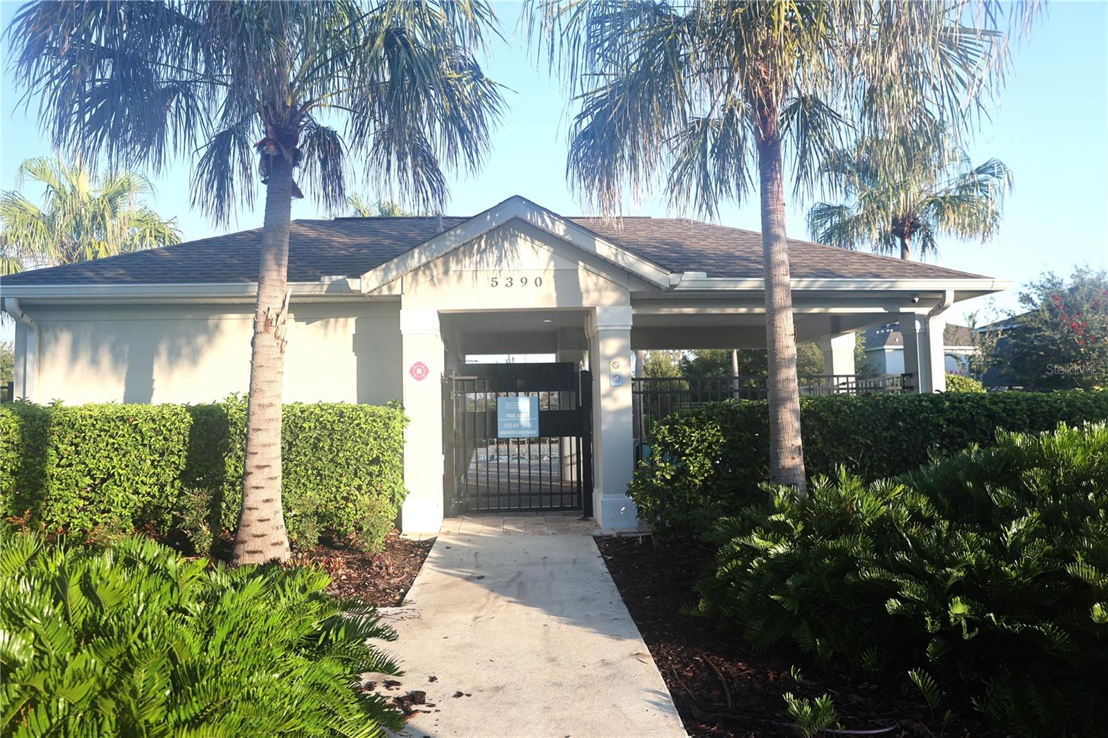 5323 LOBLOLLY LN