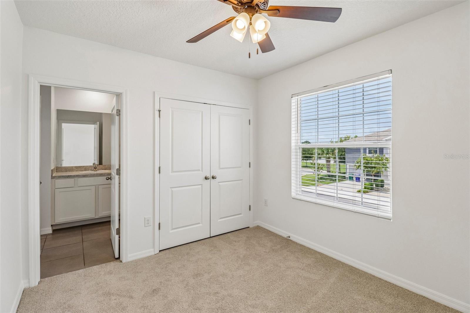 5323 LOBLOLLY LN
