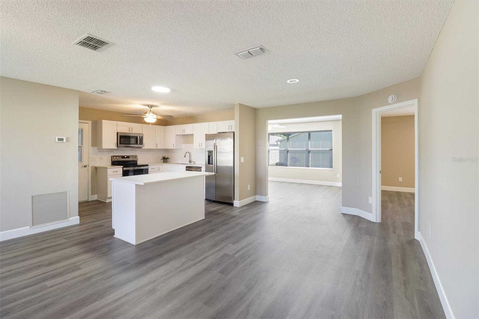 2609 SW PRIVADA DR