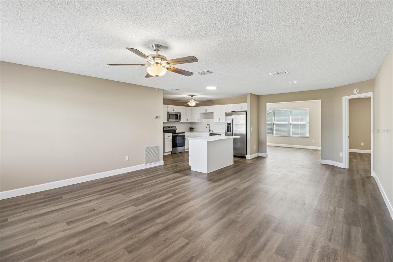 2609 SW PRIVADA DR