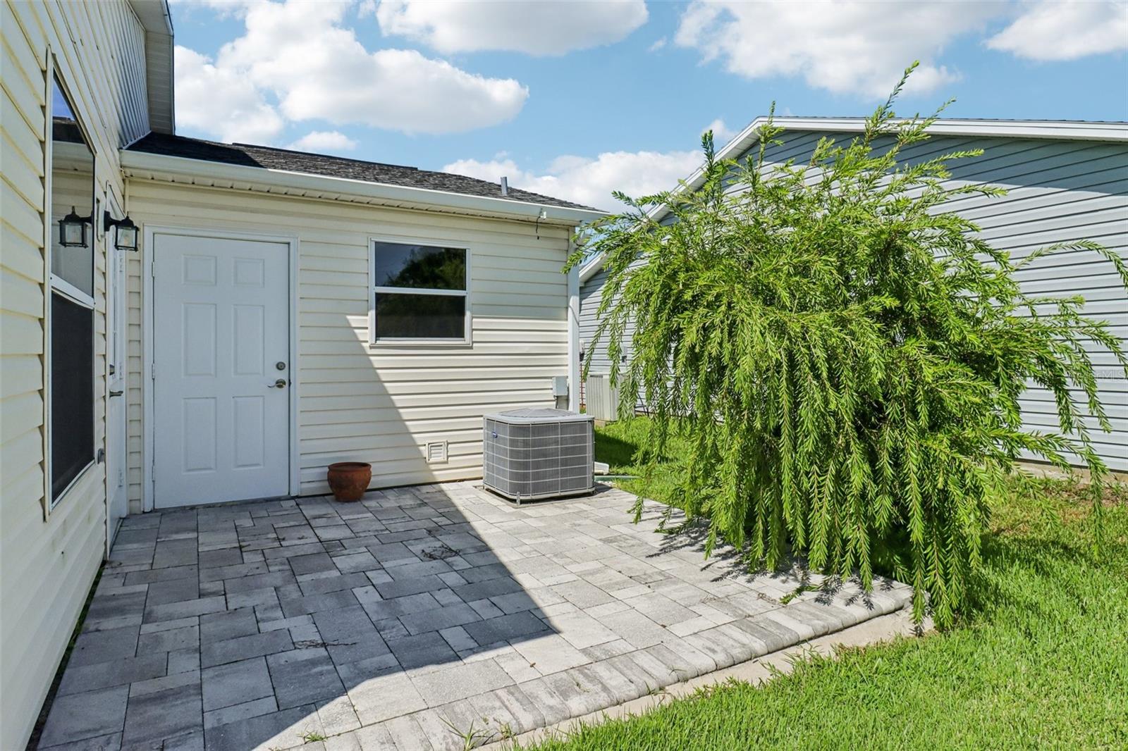 2609 SW PRIVADA DR