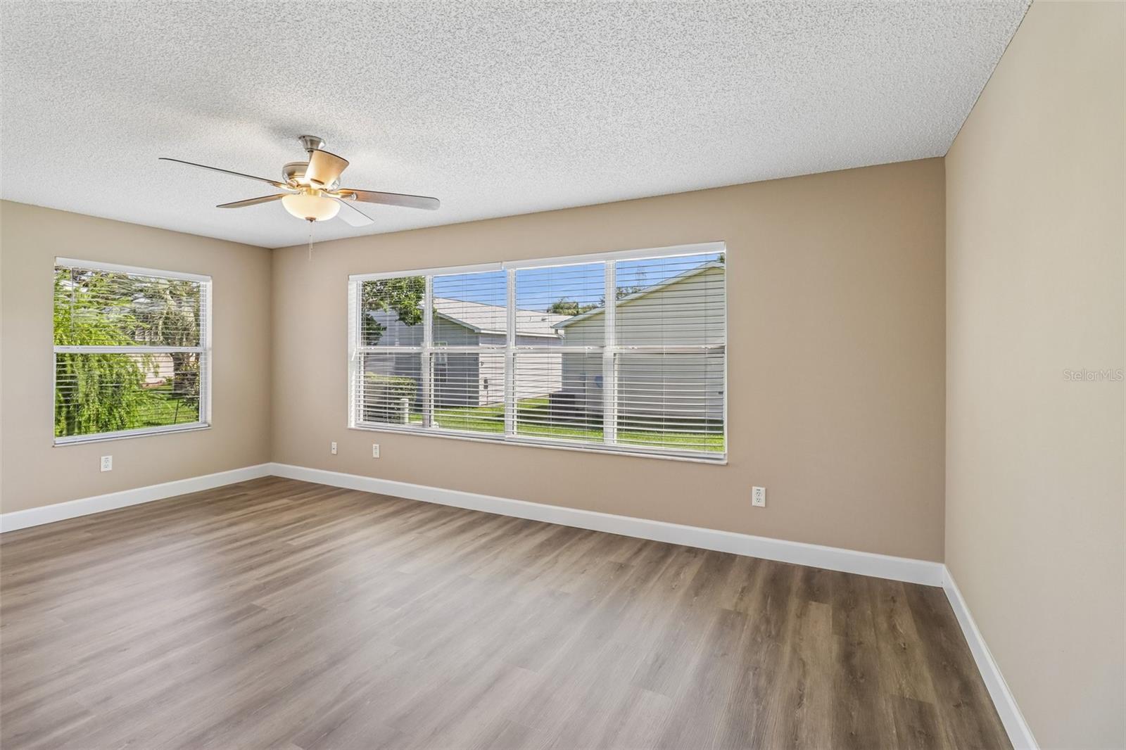 2609 SW PRIVADA DR
