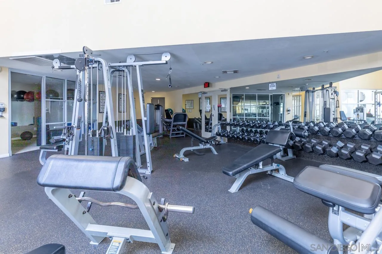 1501 Front St Unit: 640