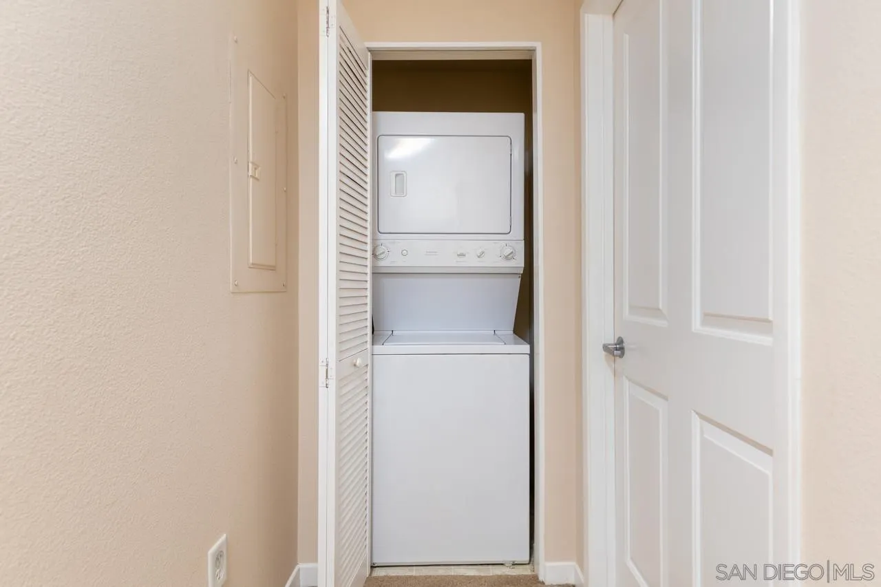 1501 Front St Unit: 640