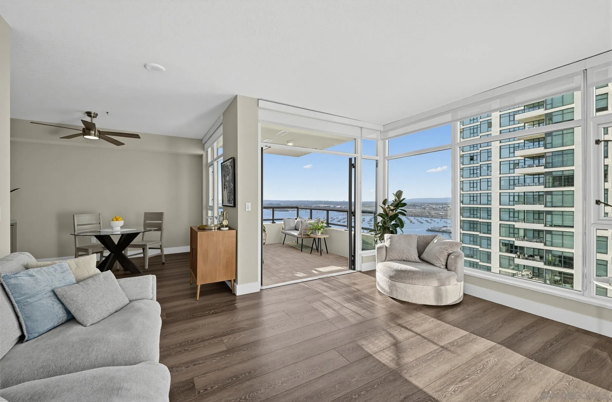 1199 Pacific Highway Unit 2802