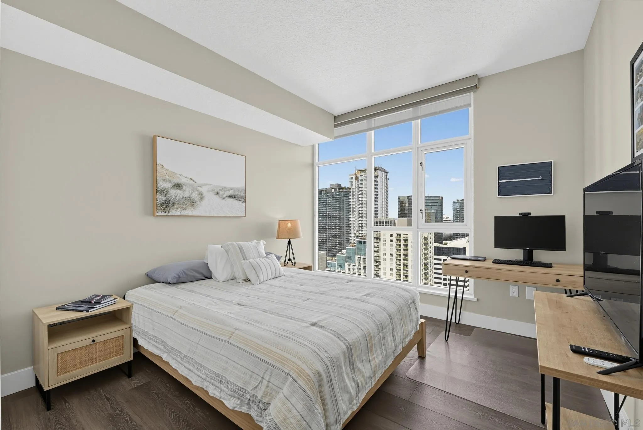 1199 Pacific Highway Unit 2802