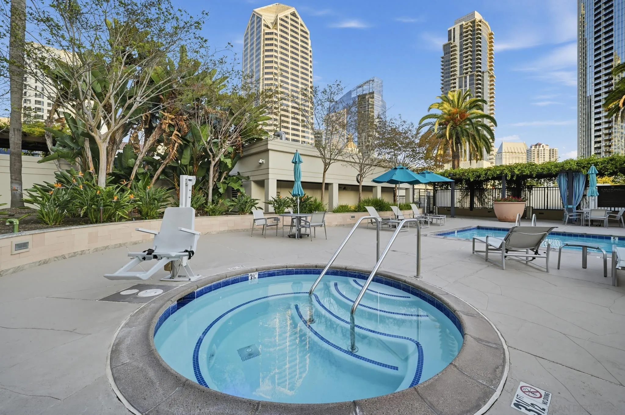 1199 Pacific Highway Unit 2802