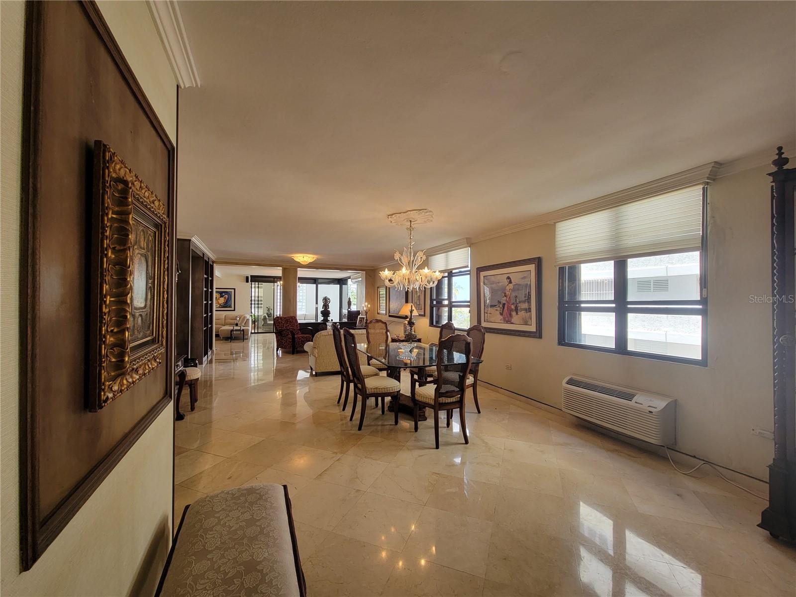 7 CANDINA ST #201
