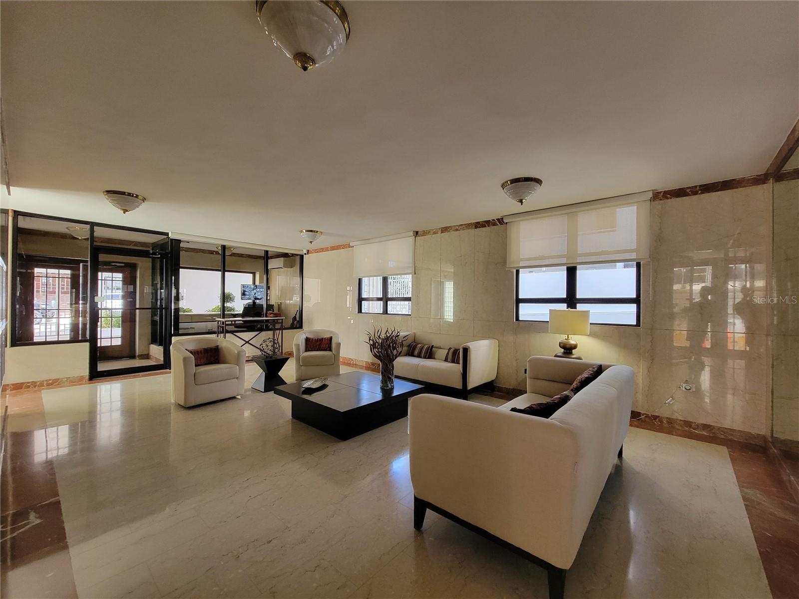 7 CANDINA ST #201