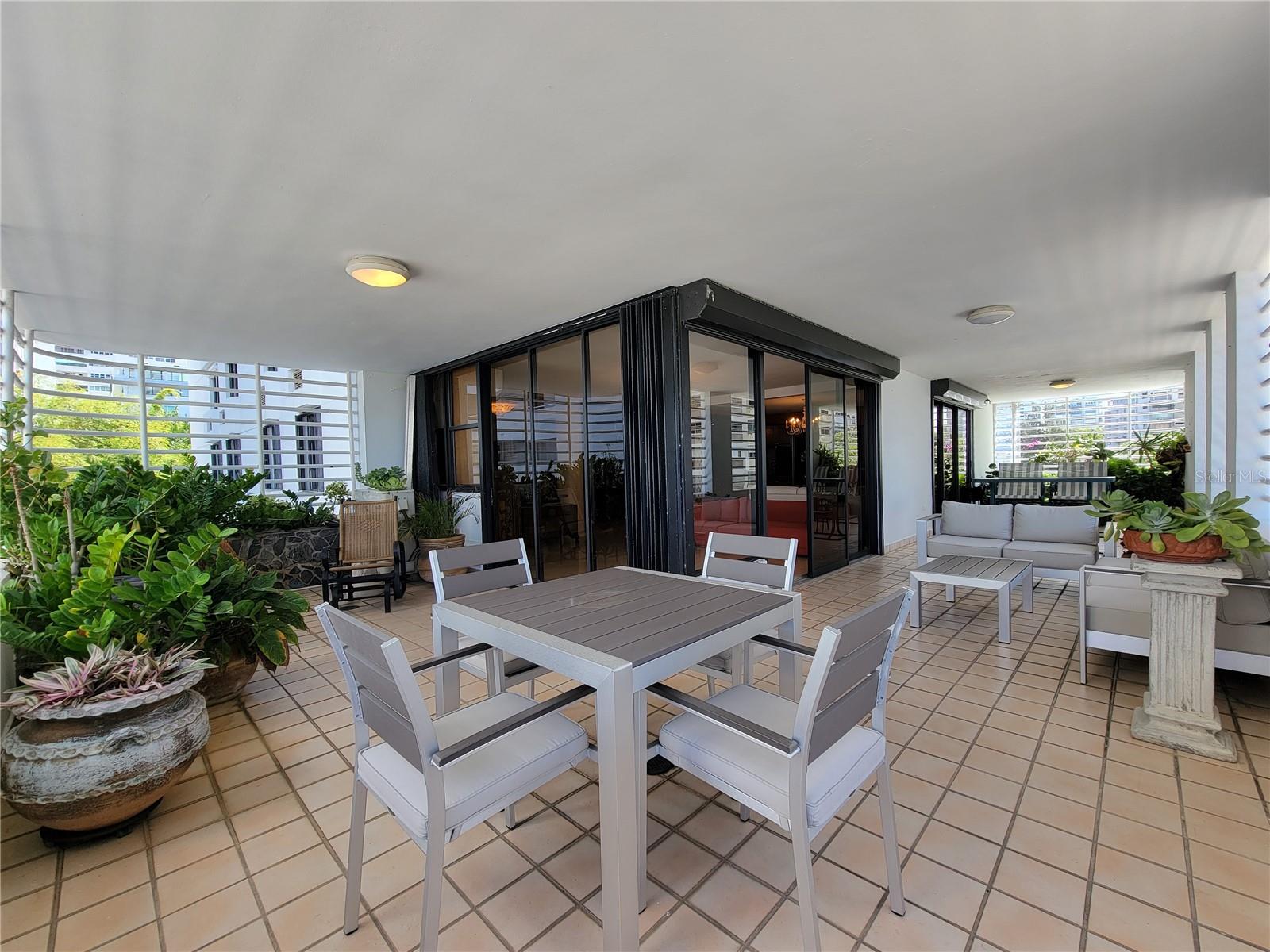 7 CANDINA ST #201