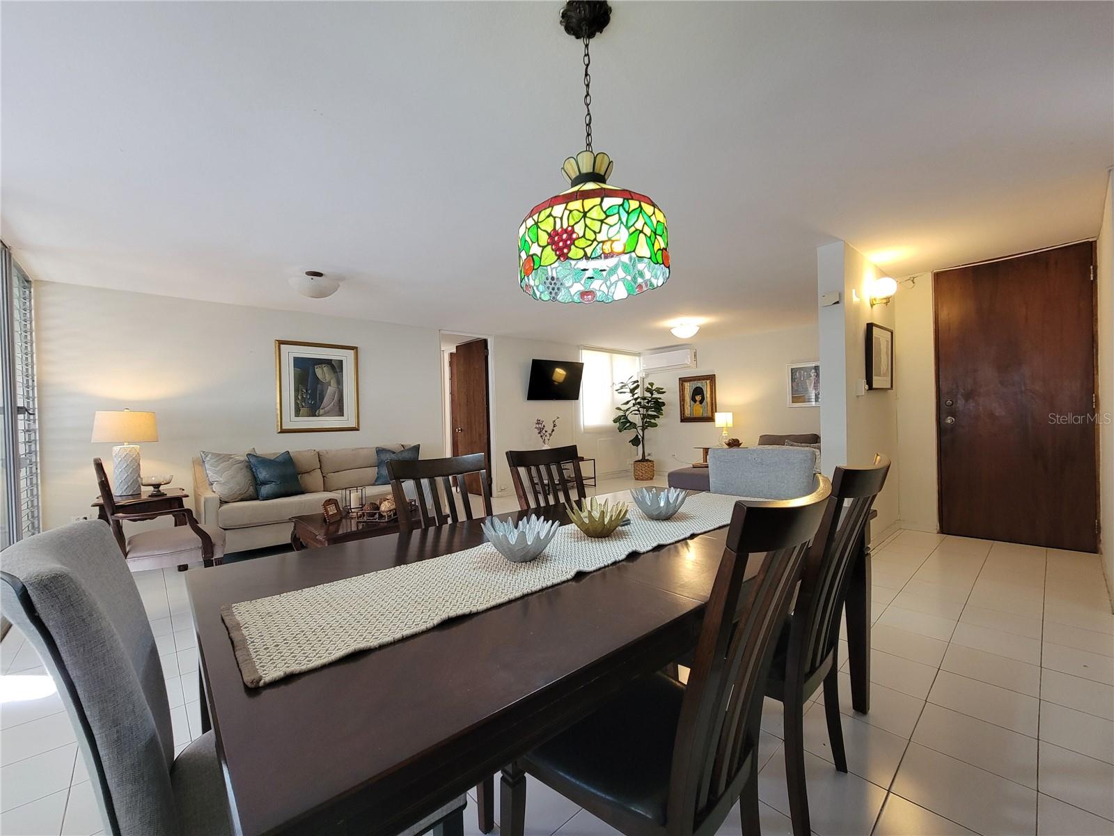 76 KING´S COURT ST #103