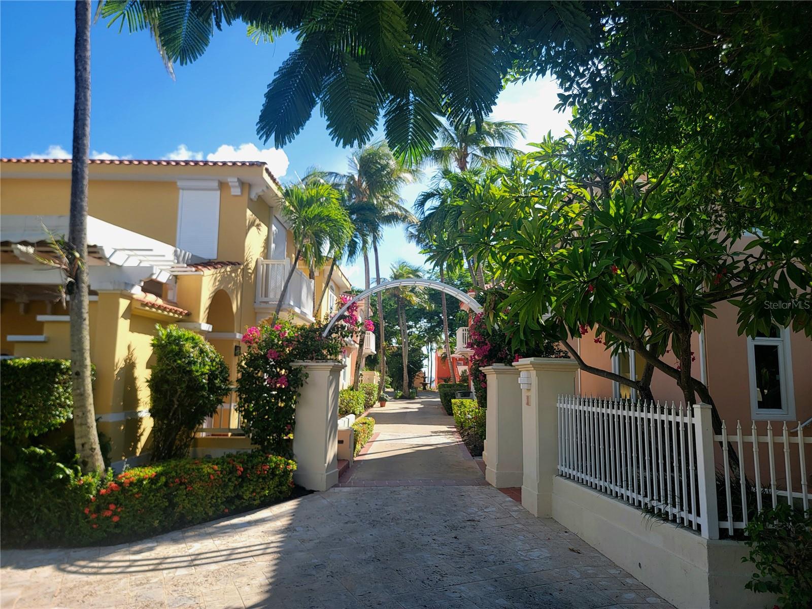 1000 EL CONQUISTADOR AVE #5180