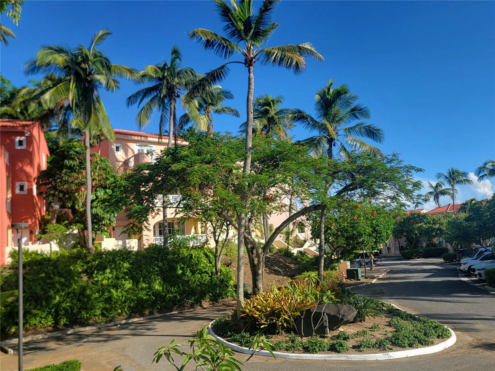 1000 EL CONQUISTADOR AVE #5180