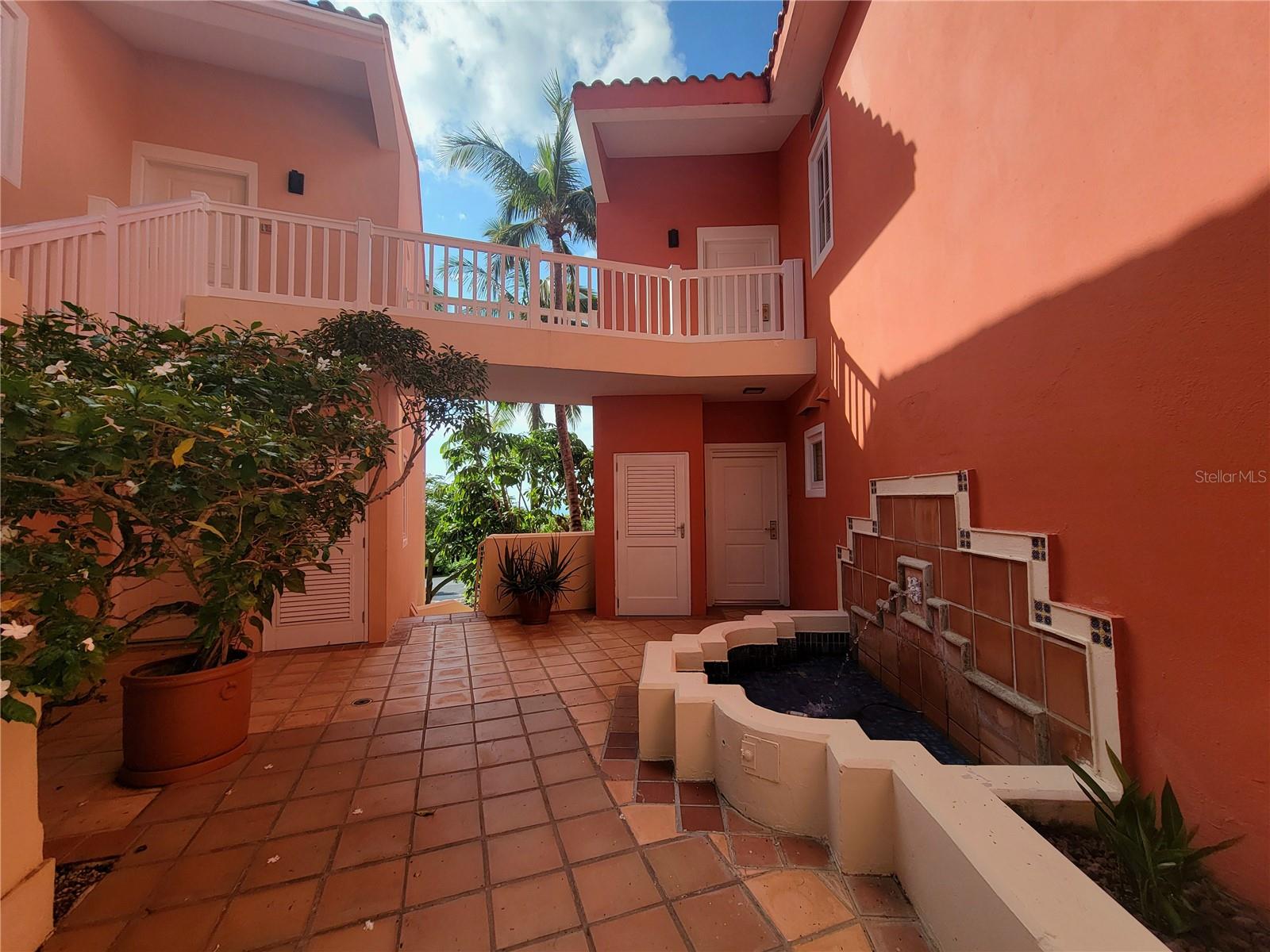 1000 EL CONQUISTADOR AVE #5180