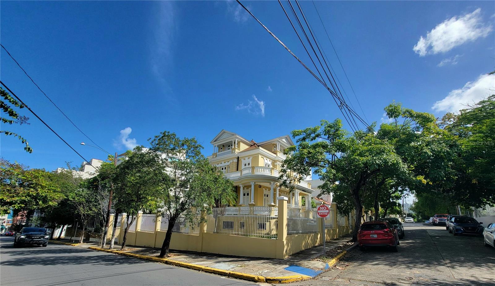 651 JOSÉ MARTÍ ST