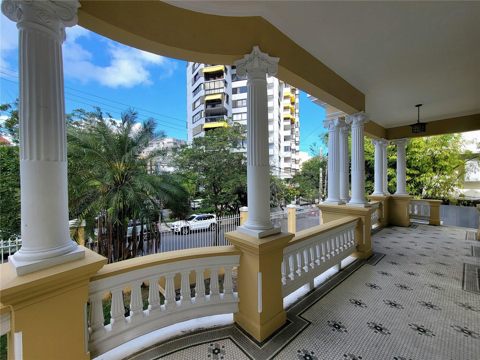 651 JOSÉ MARTÍ ST