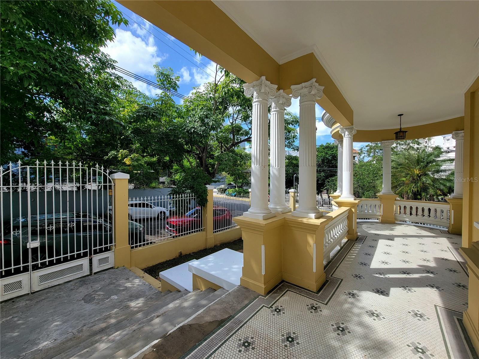 651 JOSÉ MARTÍ ST