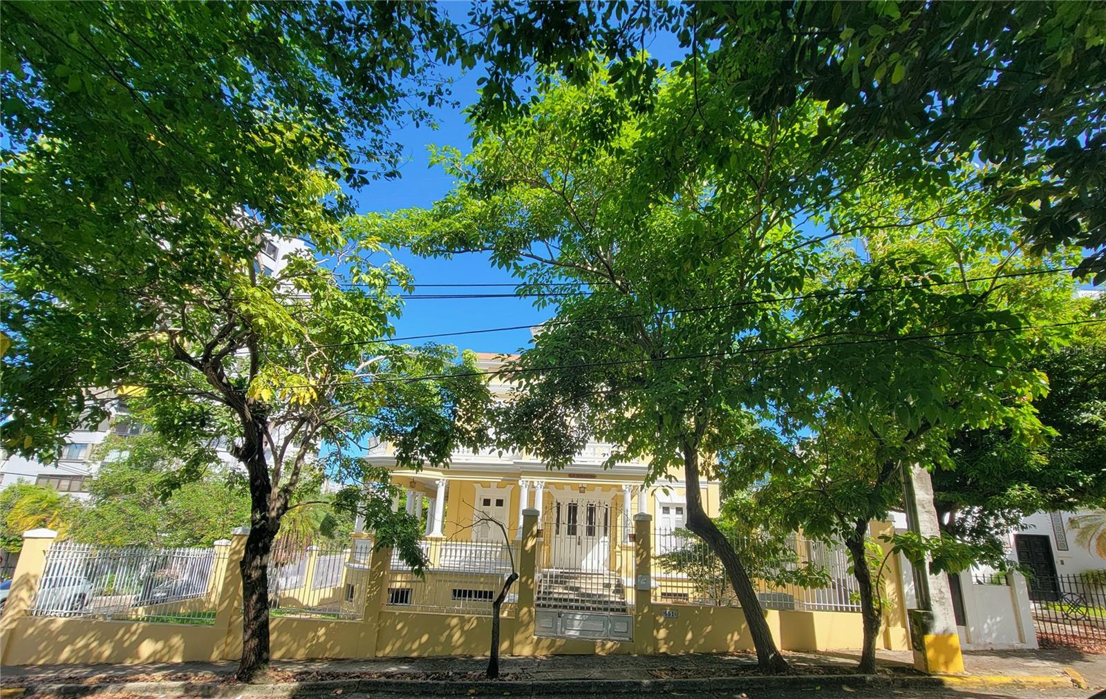 651 JOSÉ MARTÍ ST