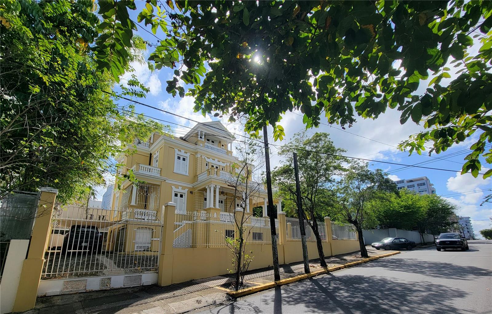 651 JOSÉ MARTÍ ST