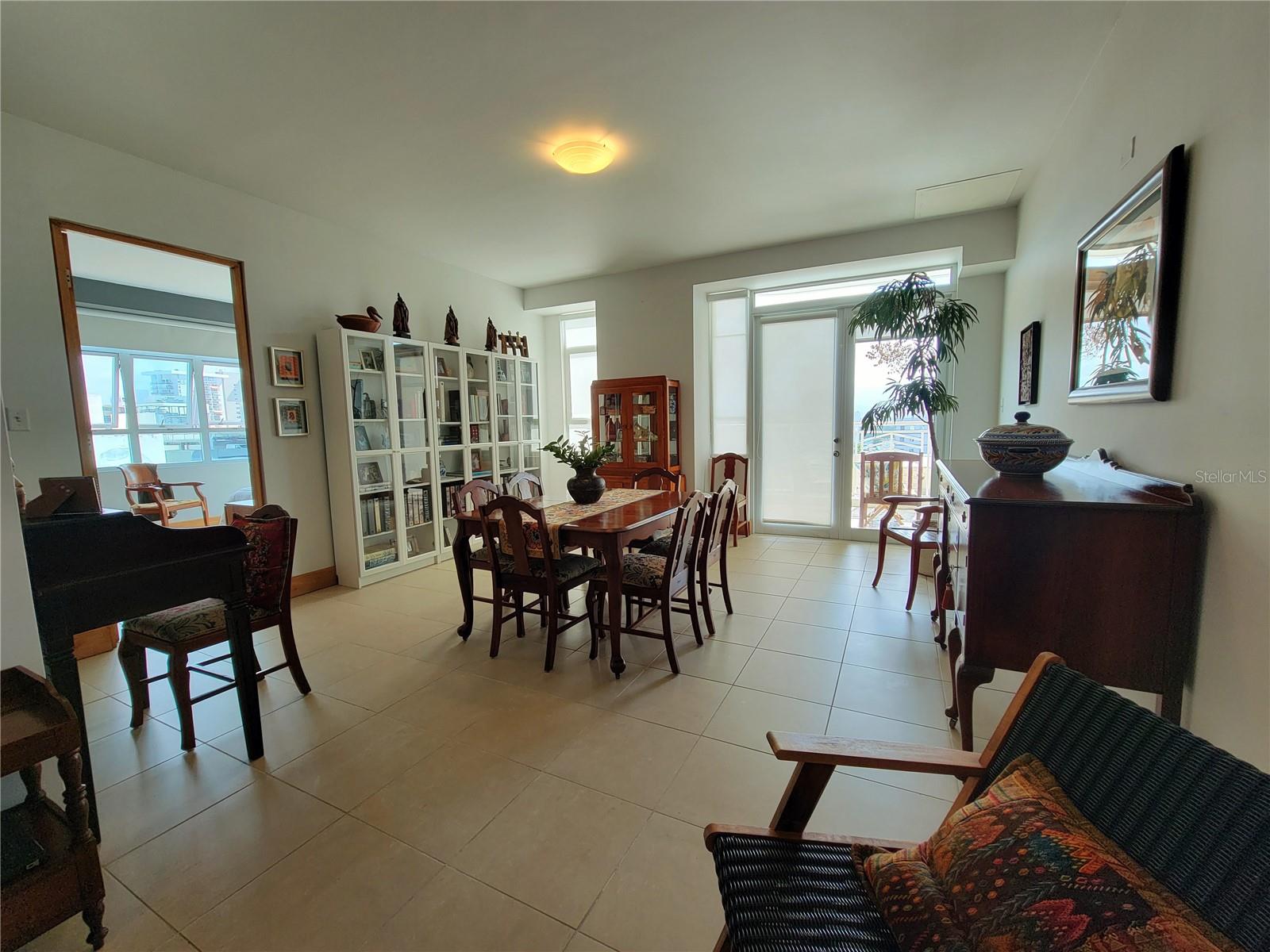 310 DE DIEGO AVE #9B