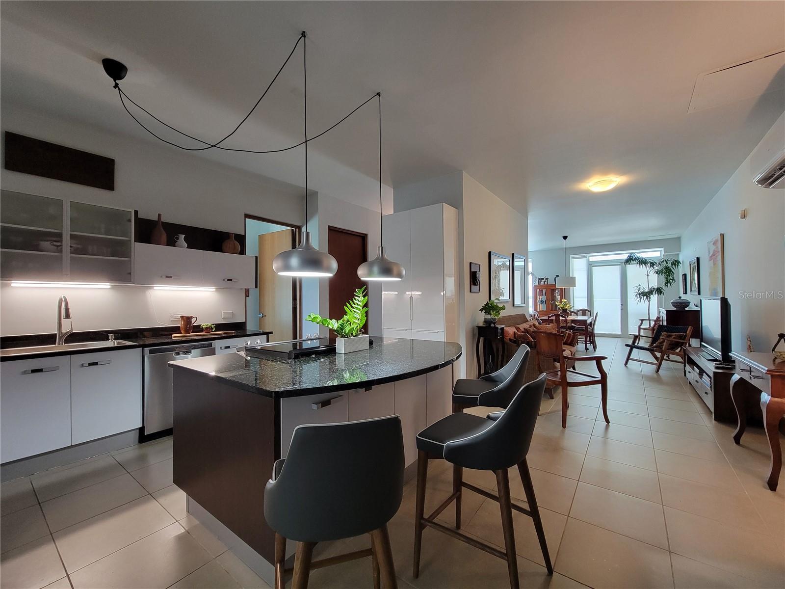 310 DE DIEGO AVE #9B