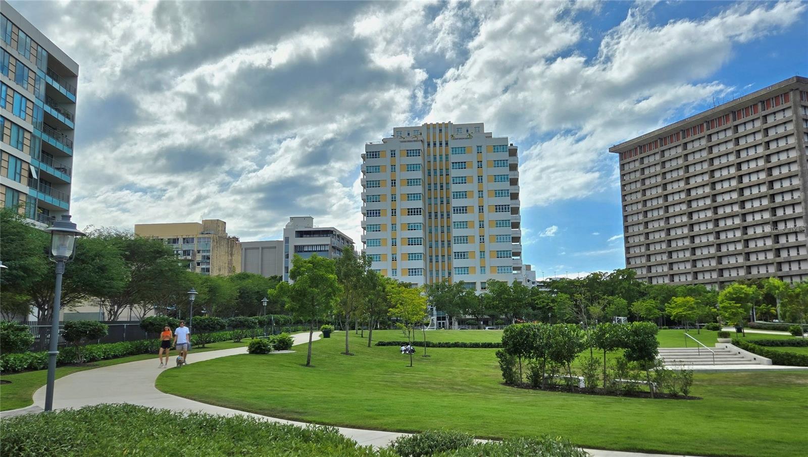 310 DE DIEGO AVE #9B