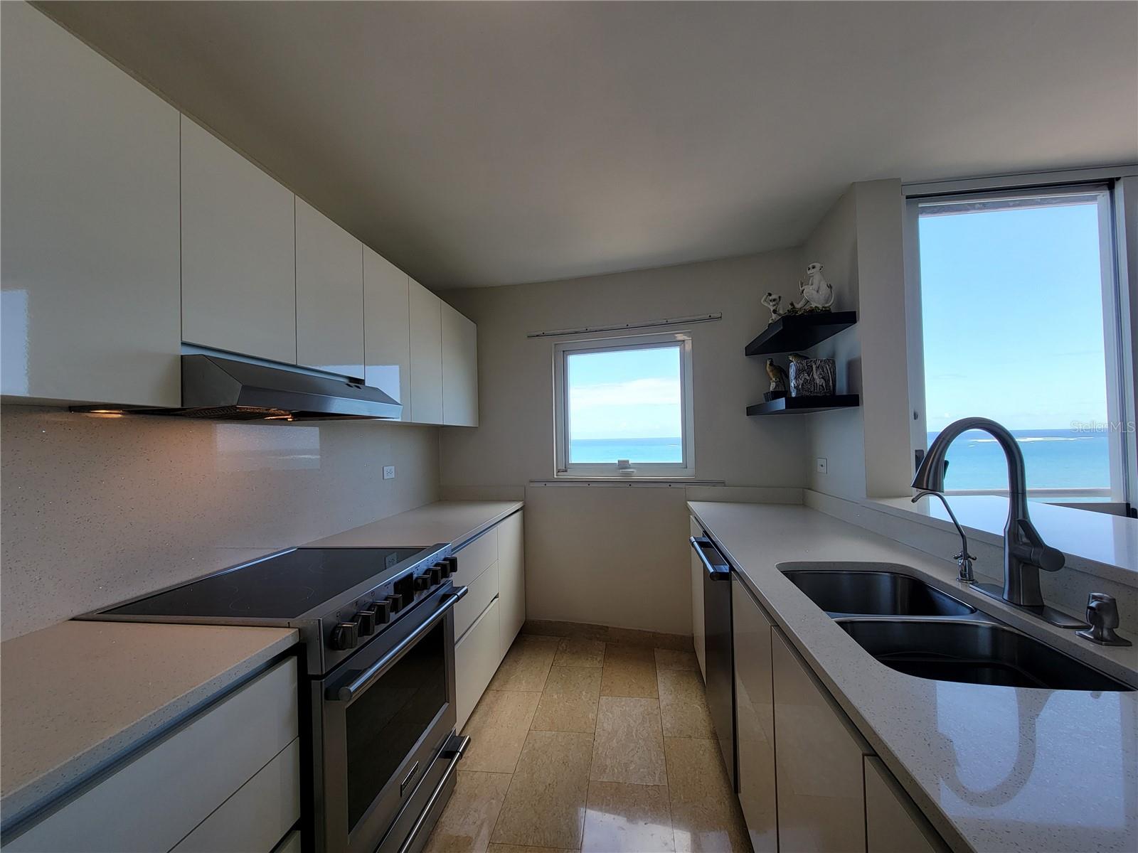 59 KING´S COURT ST #1002