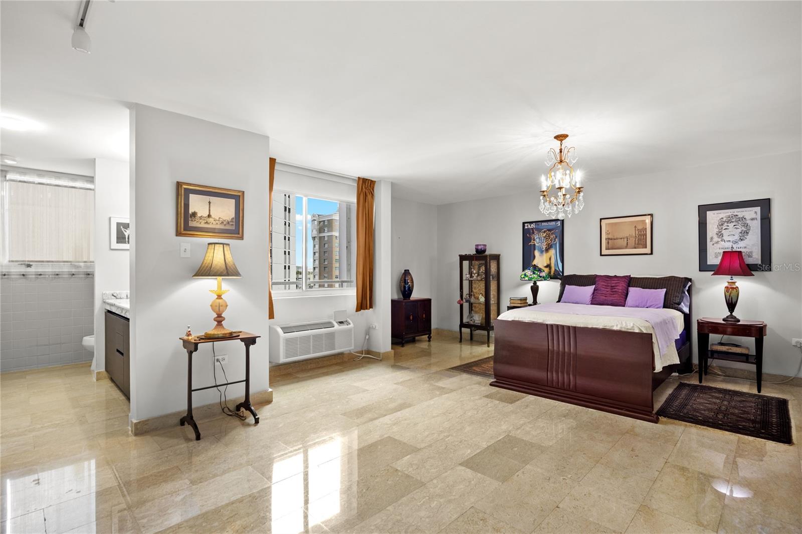 59 KING´S COURT ST #1002